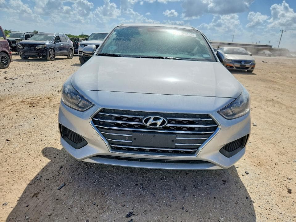 2022 HYUNDAI ACCENT SE 5