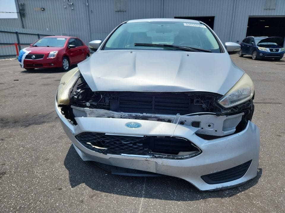 2017 FORD FOCUS SE 5