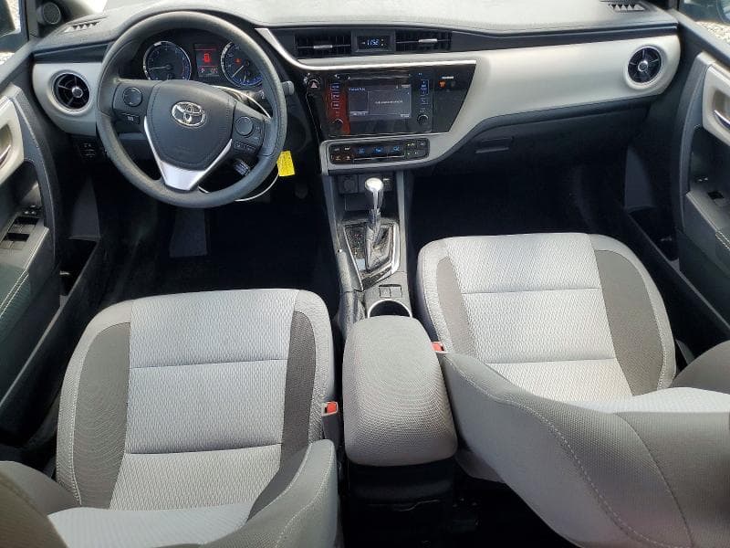 2017 TOYOTA COROLLA LE 8