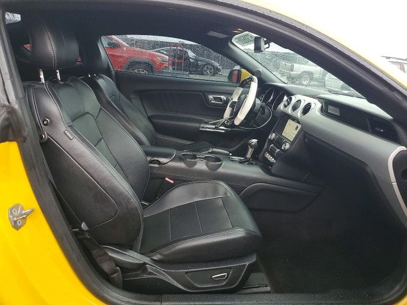 2017 FORD MUSTANG 10