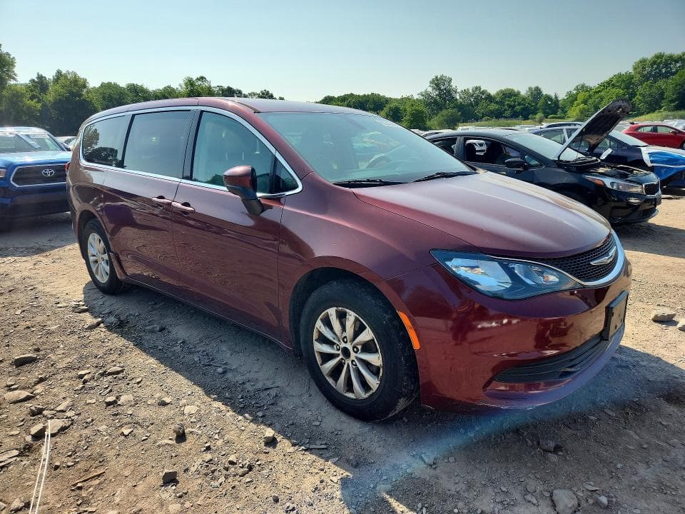 2017 CHRYSLER PACIFICA TOURING 4