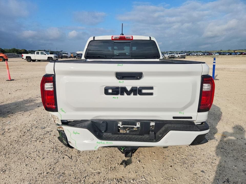 2025 GMC CANYON ELEVATION 6