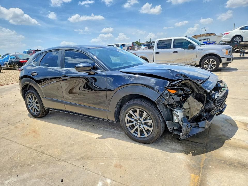 2022 MAZDA CX-30 4