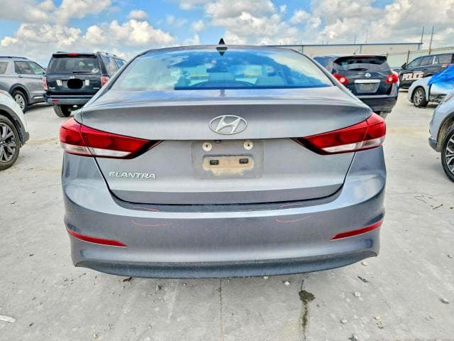 2018 HYUNDAI ELANTRA SEL 6