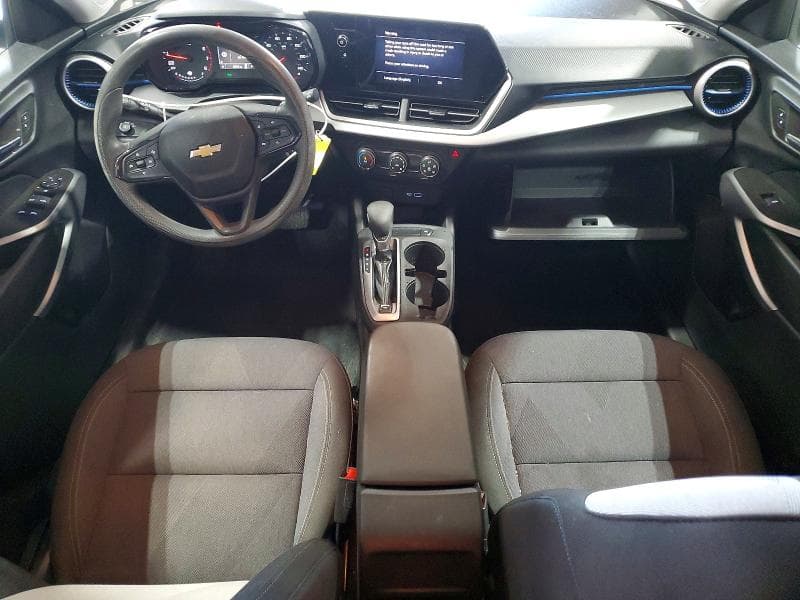2024 CHEVROLET TRAX LS 8