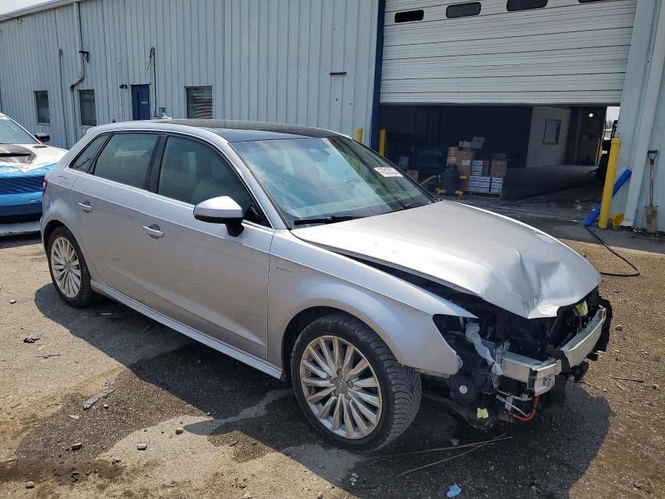 2017 AUDI A3 E-TRON PREMIUM PLUS 4