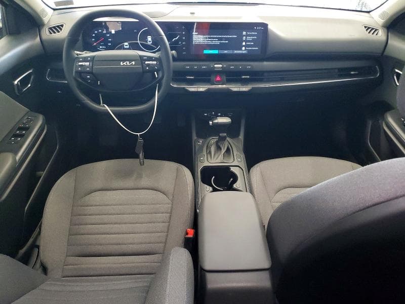 2025 KIA K4 EX 8