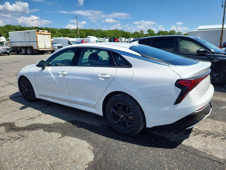 2026 KIA K5 LXS 2