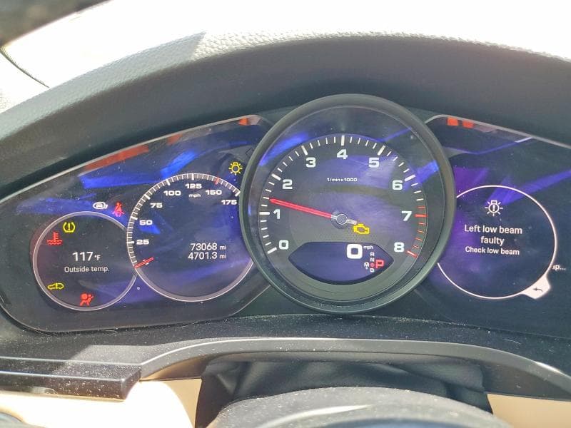 2022 PORSCHE CAYENNE 9