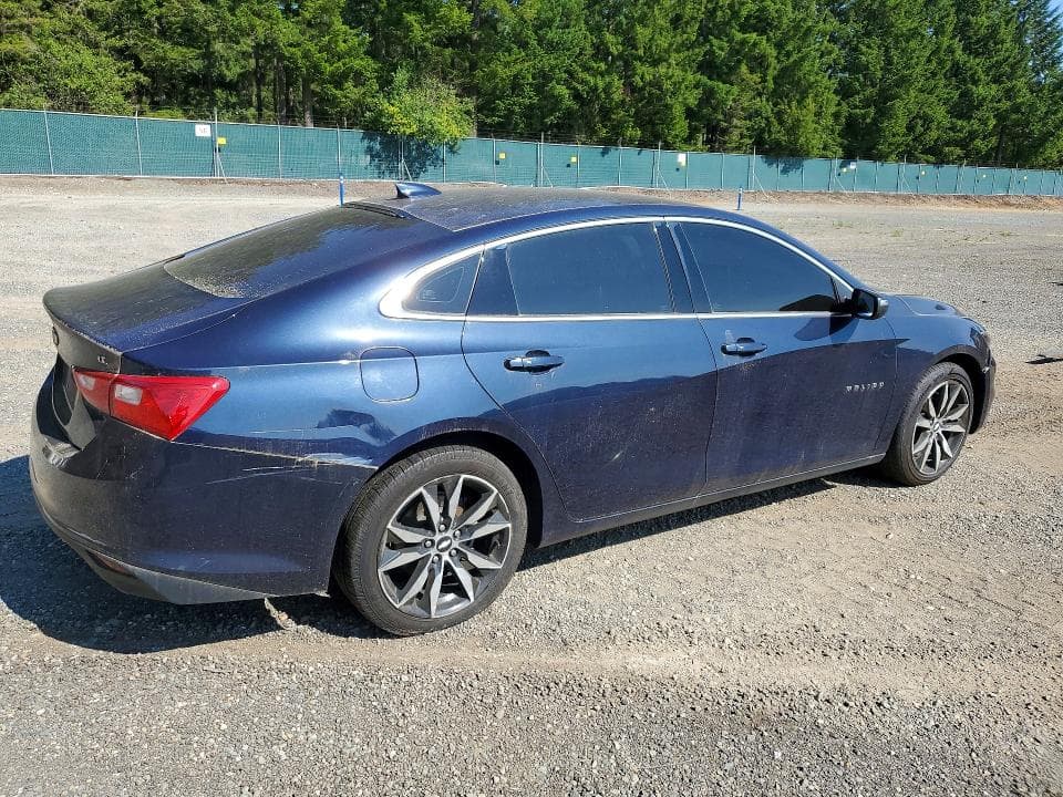 2017 CHEVROLET MALIBU LT 3
