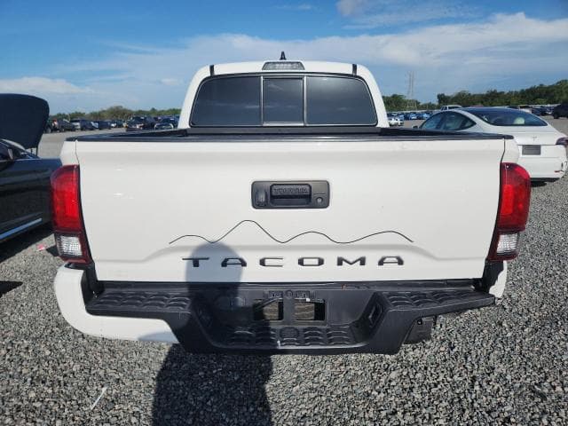 2022 TOYOTA TACOMA SR 6