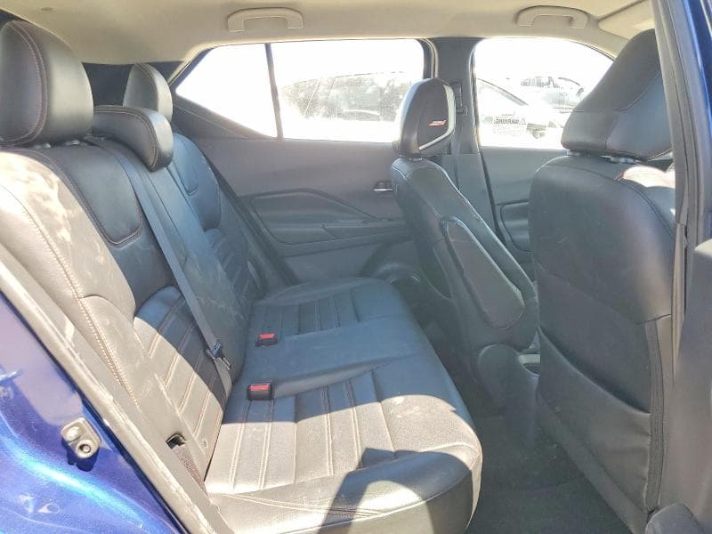 2019 NISSAN KICKS SR 11