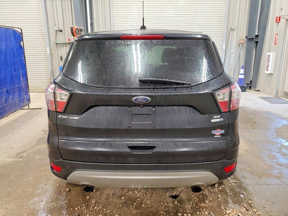 2017 FORD ESCAPE SE 6