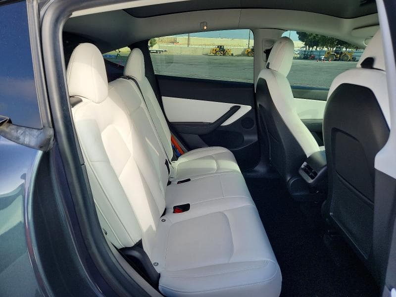 2021 TESLA MODEL Y 10