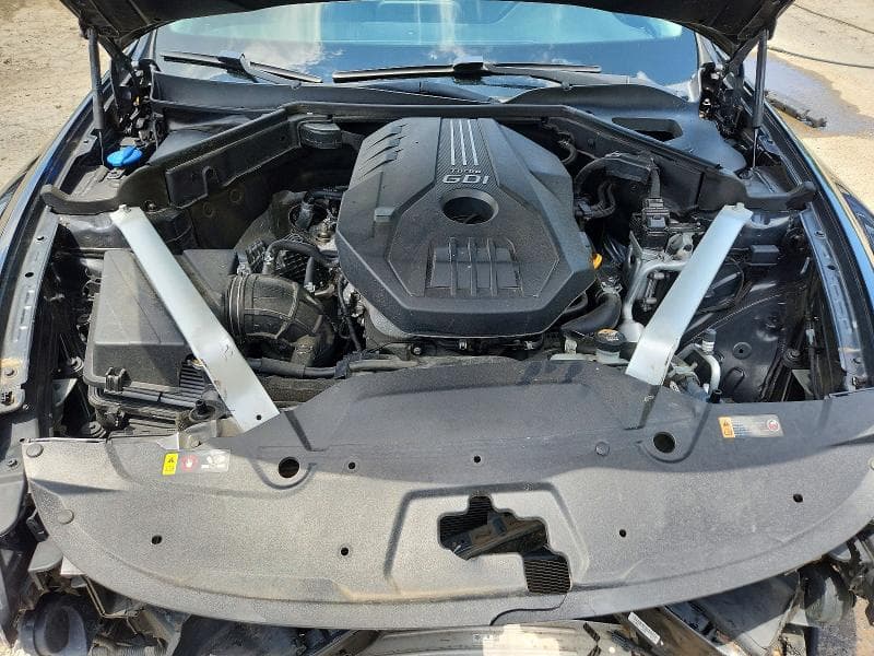 2019 KIA STINGER BASE 11