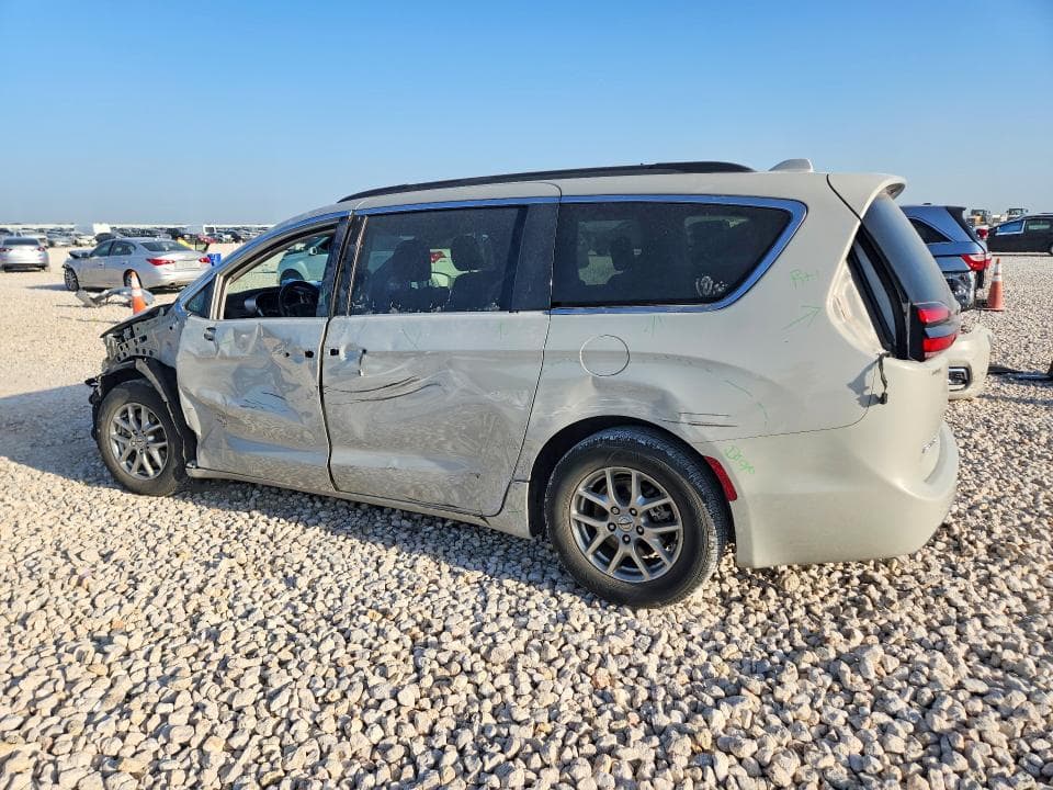 2021 CHRYSLER PACIFICA TOURING 2