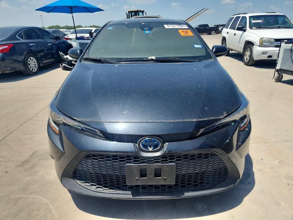 2022 TOYOTA COROLLA LE 5