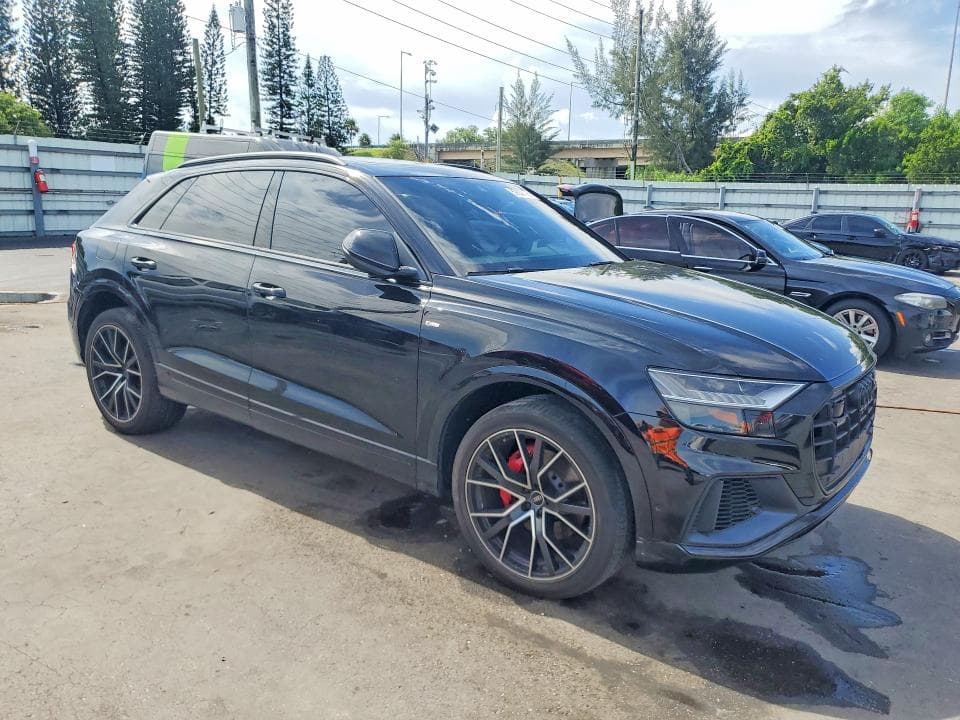2021 AUDI Q8 PREMIUM PLUS S-LINE 4