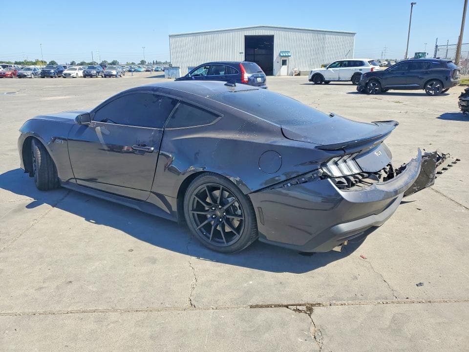 2024 FORD MUSTANG GT 2
