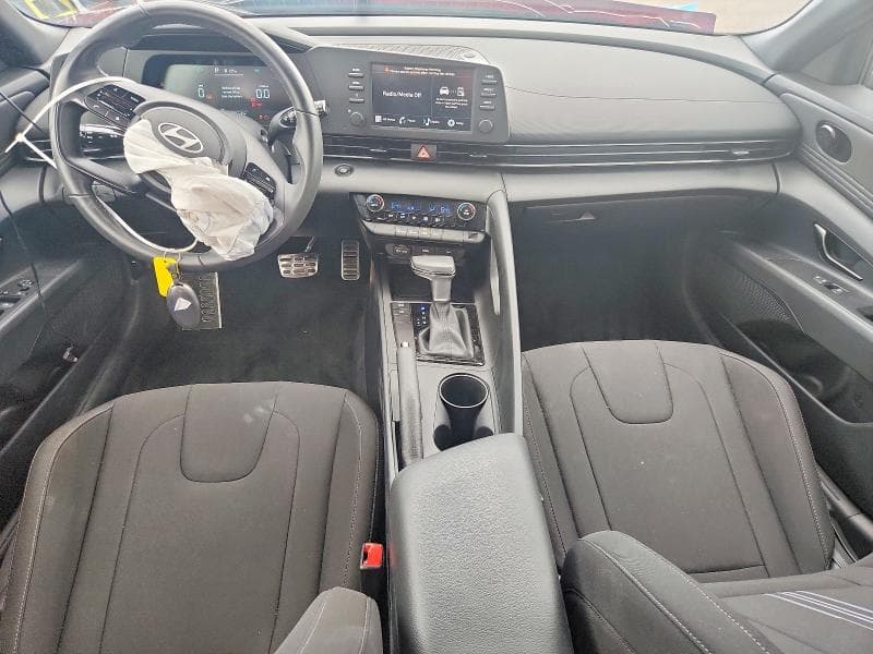2025 HYUNDAI ELANTRA SEL SPORT 8