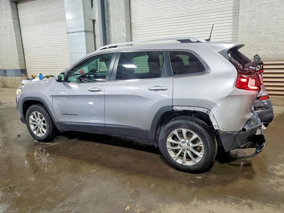 2019 JEEP CHEROKEE LATITUDE 2