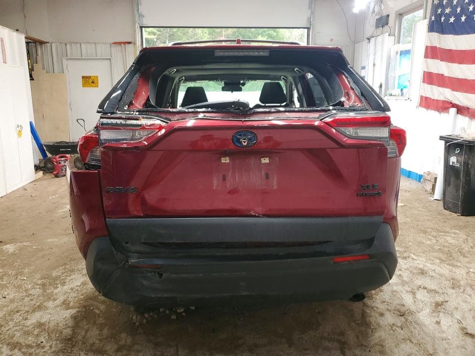 2024 TOYOTA RAV4 HYBRID XLE 6