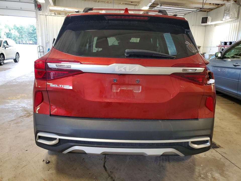 2022 KIA SELTOS S 6