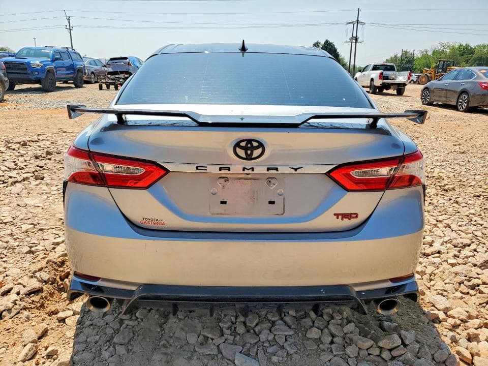 2020 TOYOTA CAMRY TRD 6