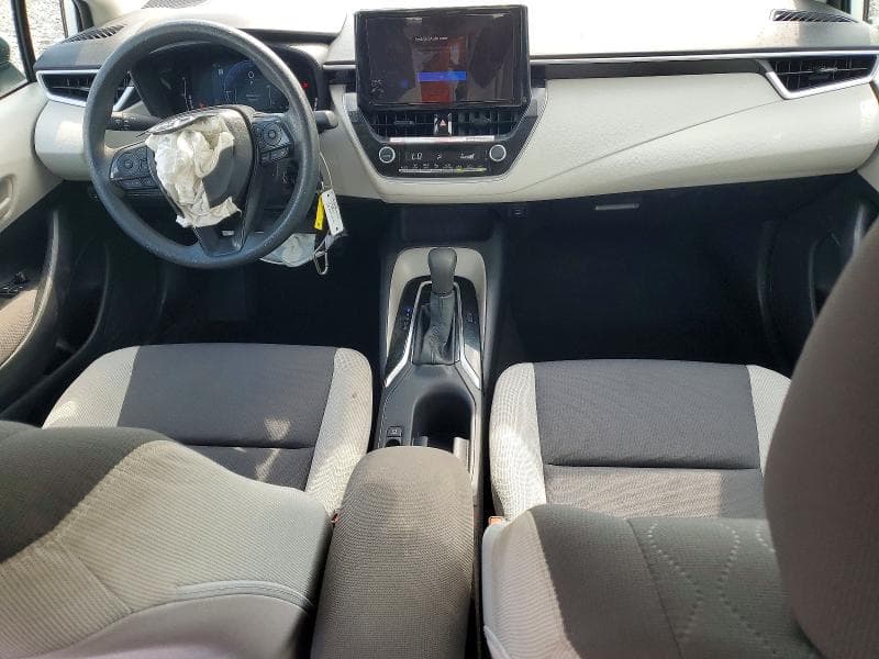 2026 TOYOTA COROLLA LE 8