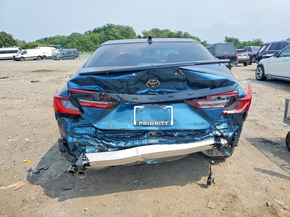 2026 TOYOTA CAMRY XSE 6