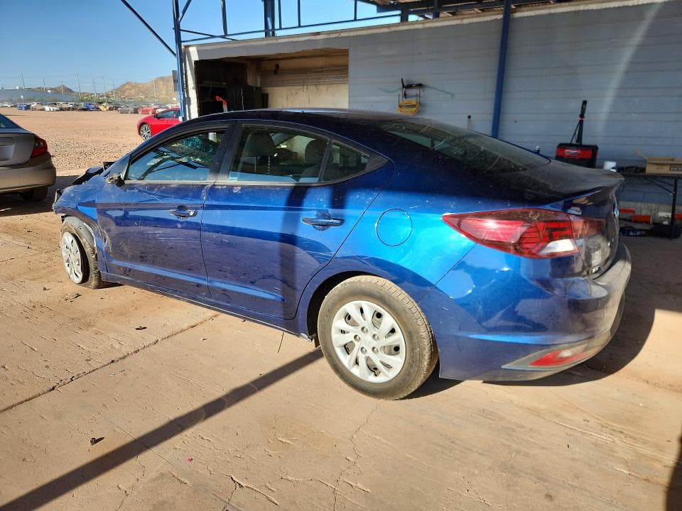 2020 HYUNDAI ELANTRA SE 2
