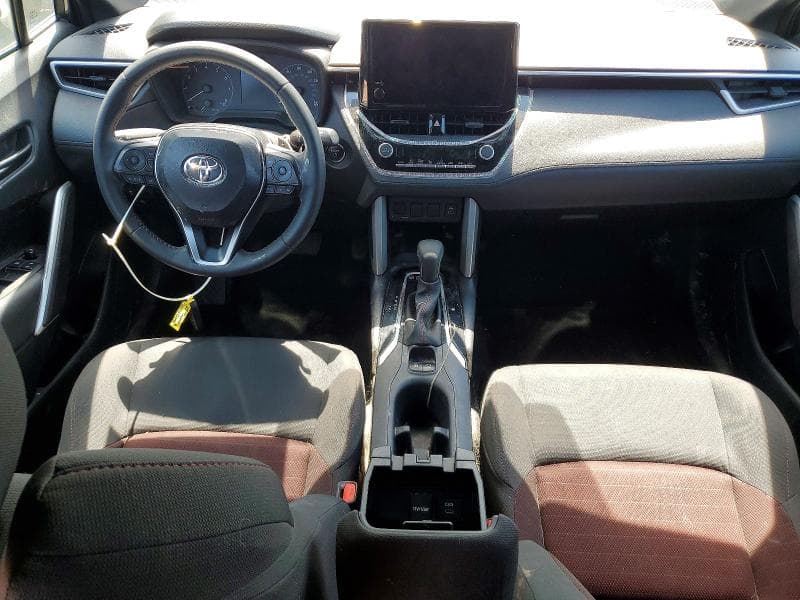 2025 TOYOTA COROLLA CROSS HYBRID NIGHTSHADE 8