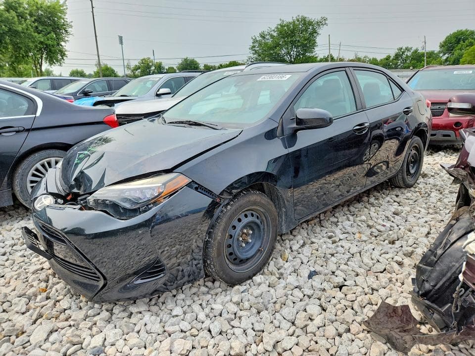 2017 TOYOTA COROLLA LE - 1