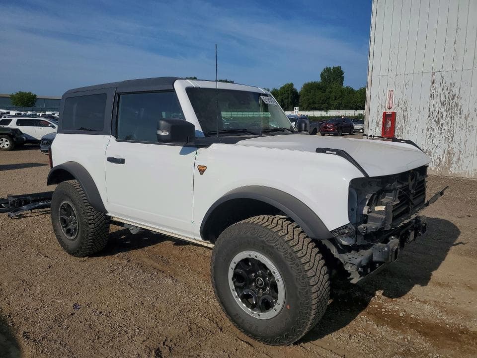 2024 FORD BRONCO BADLANDS 4