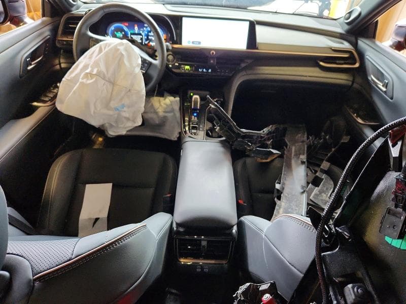 2026 TOYOTA CROWN LIMITED 8