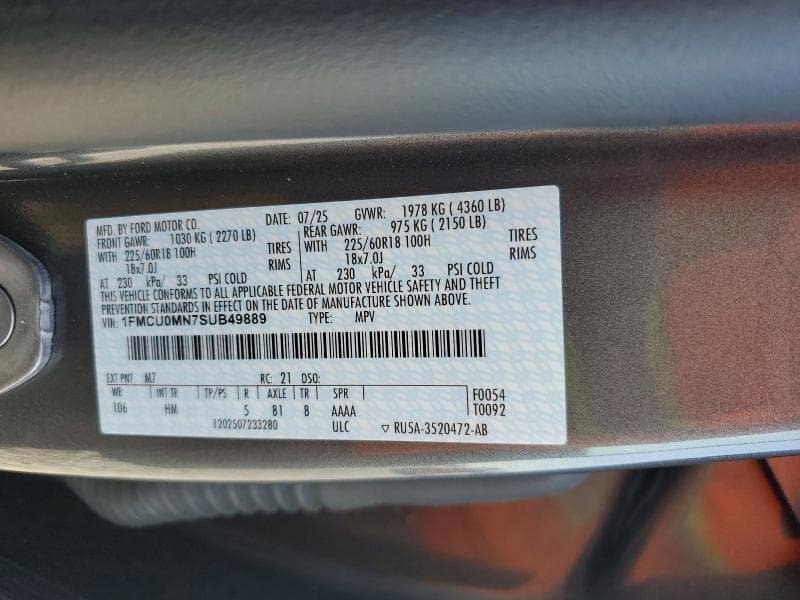 2025 FORD ESCAPE ST LINE 12