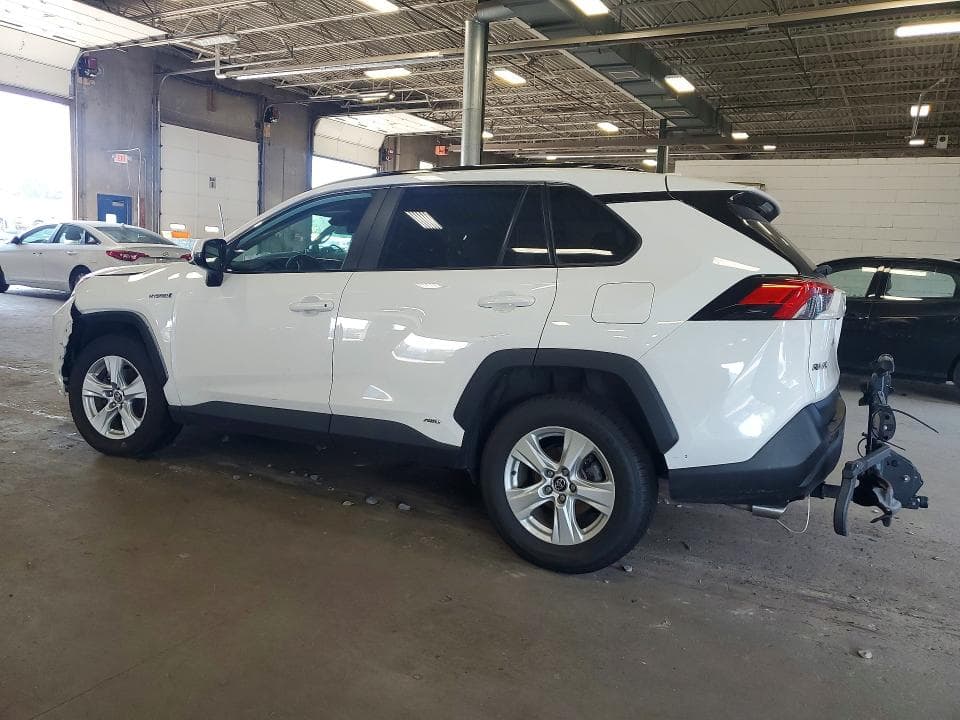 2020 TOYOTA RAV4 HYBRID XLE 2