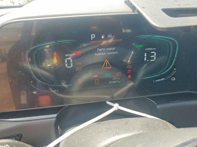 2023 KIA NIRO EX 9