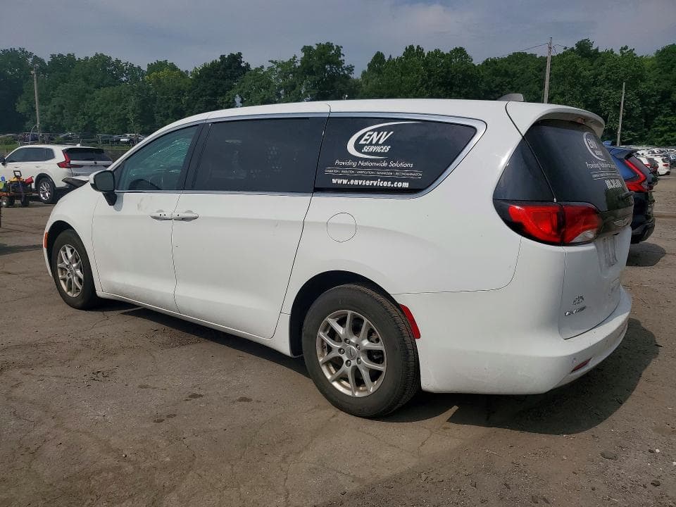 2022 CHRYSLER VOYAGER LX 2