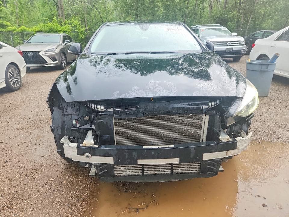 2018 INFINITI QX30 BASE 5