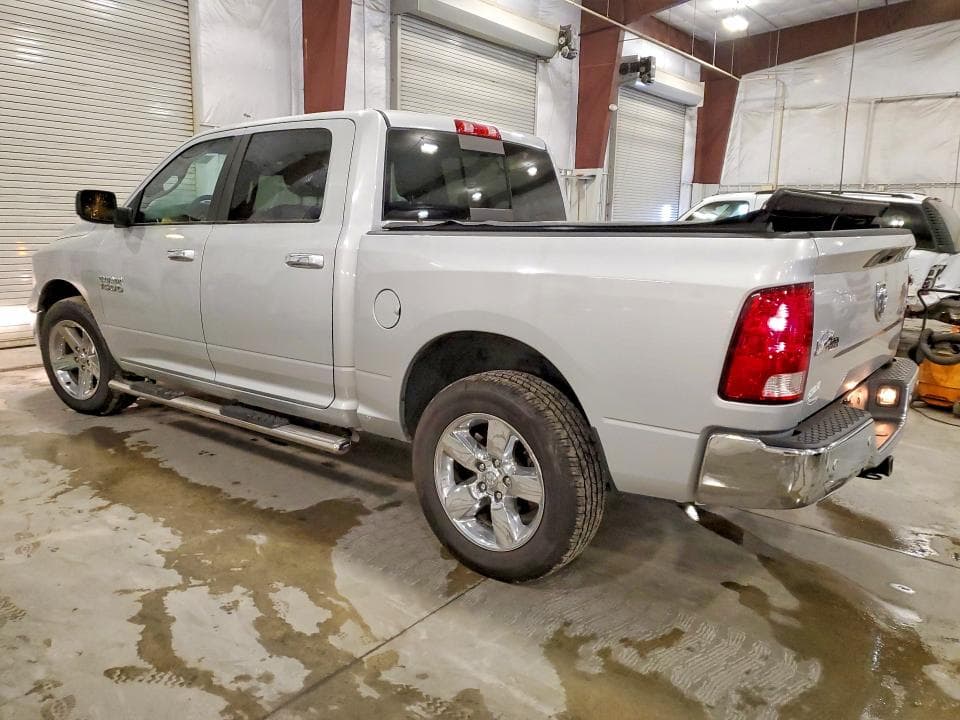 2018 RAM 1500 SLT 2