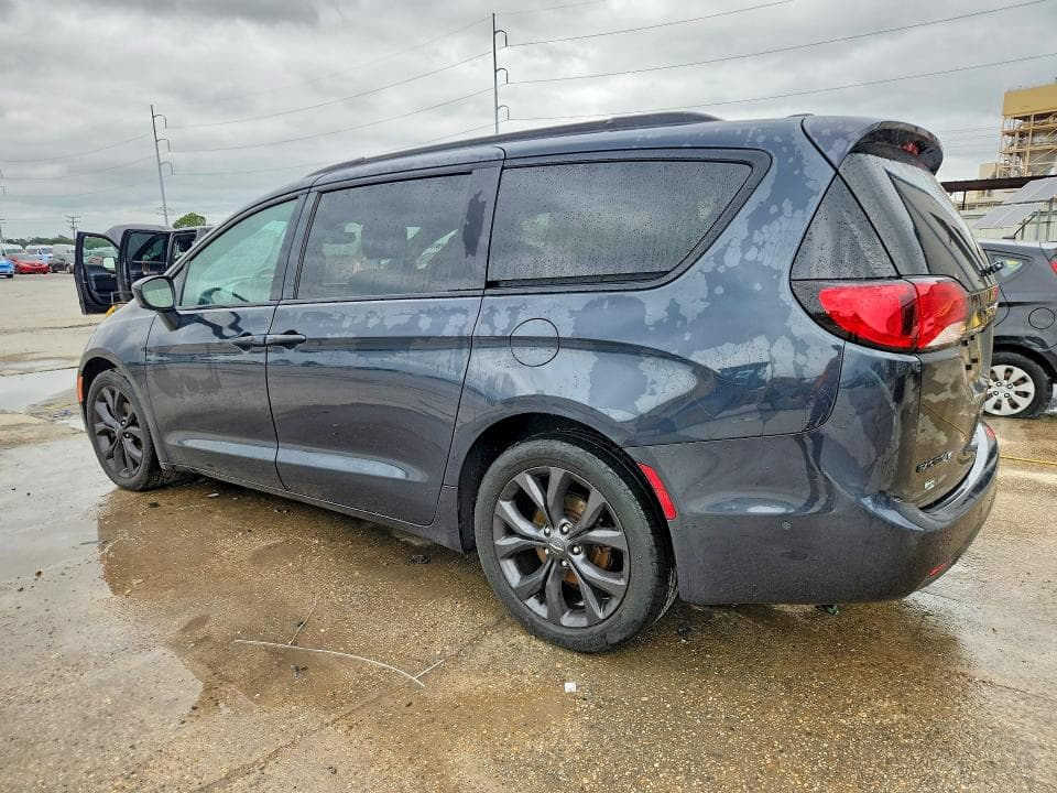 2019 CHRYSLER PACIFICA TOURING L PLUS 2
