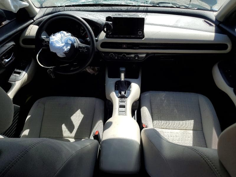2024 HONDA HR-V LX 8