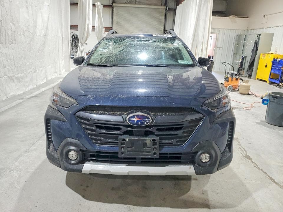2025 SUBARU OUTBACK LIMITED 5