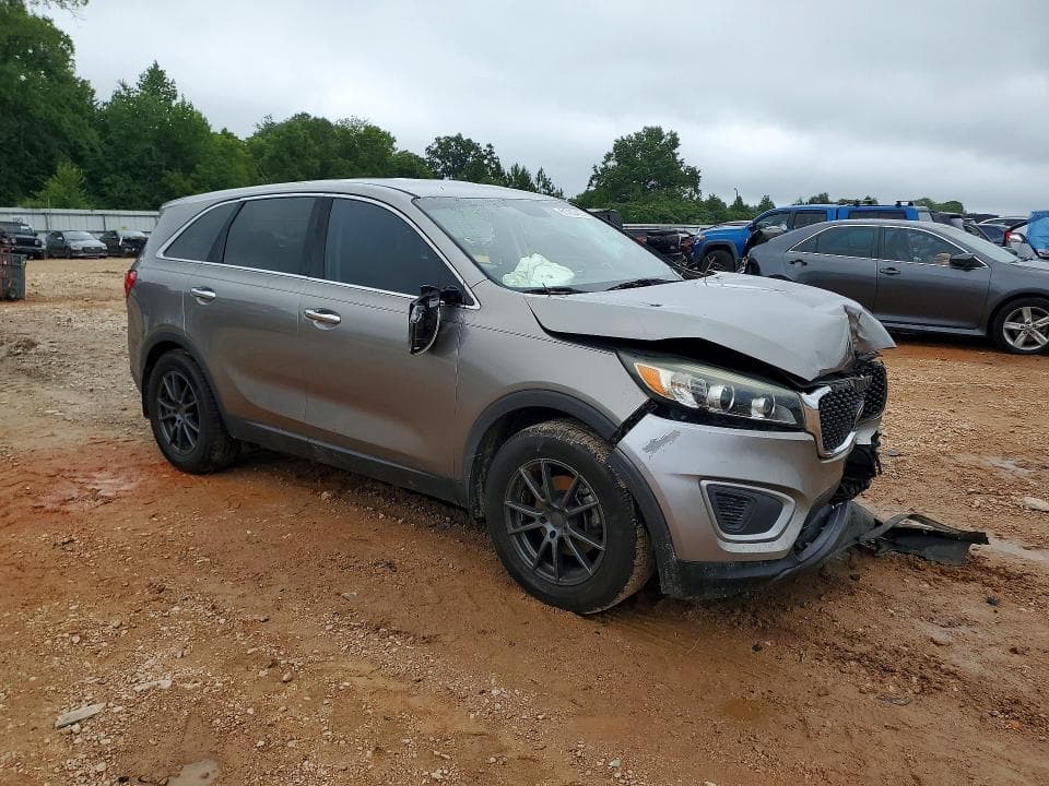 2017 KIA SORENTO L 4