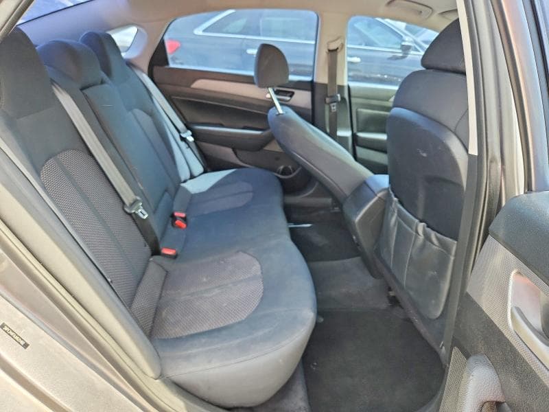 2018 HYUNDAI SONATA SEL 10