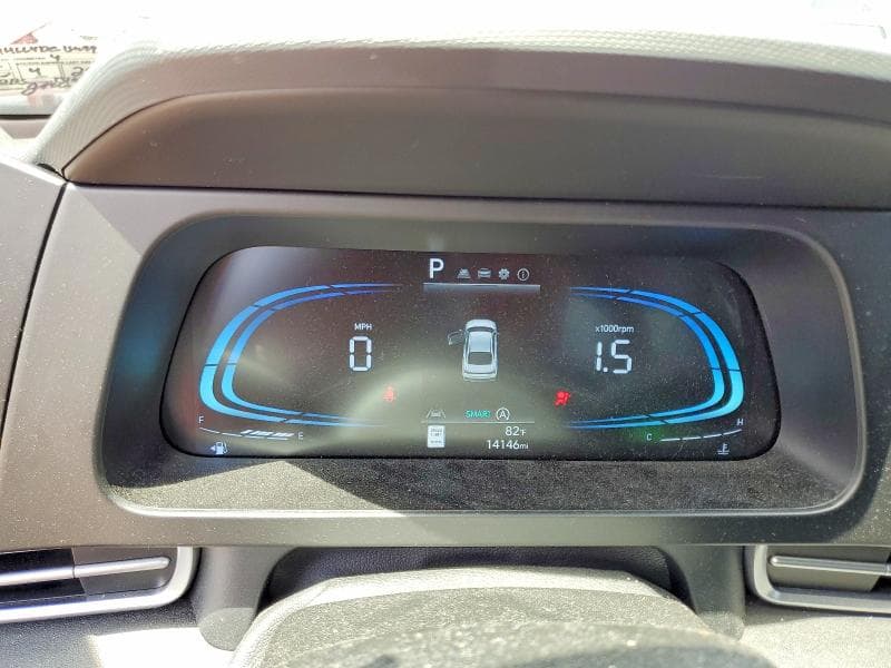 2025 HYUNDAI ELANTRA SE 9