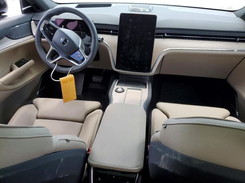 2026 VOLVO EX90 PLUS 8