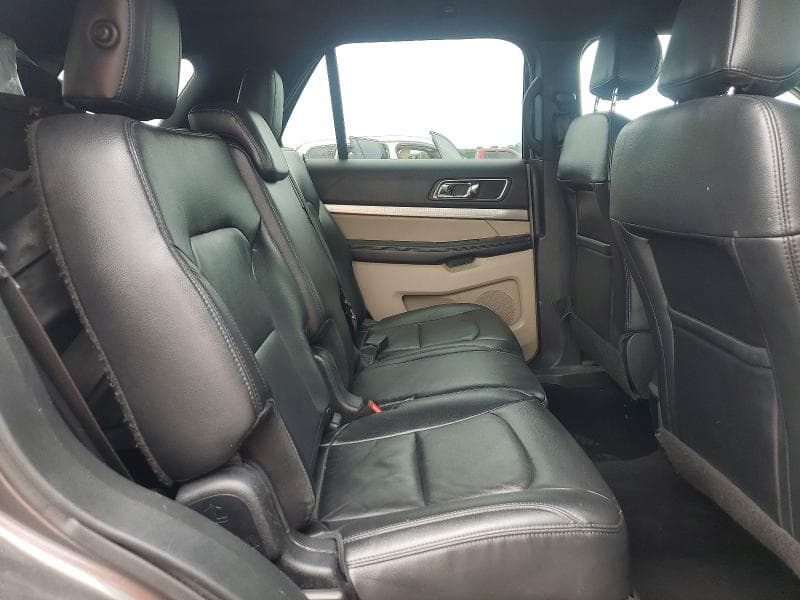 2019 FORD EXPLORER XLT 10