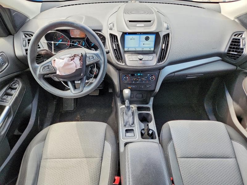 2017 FORD ESCAPE SE 8